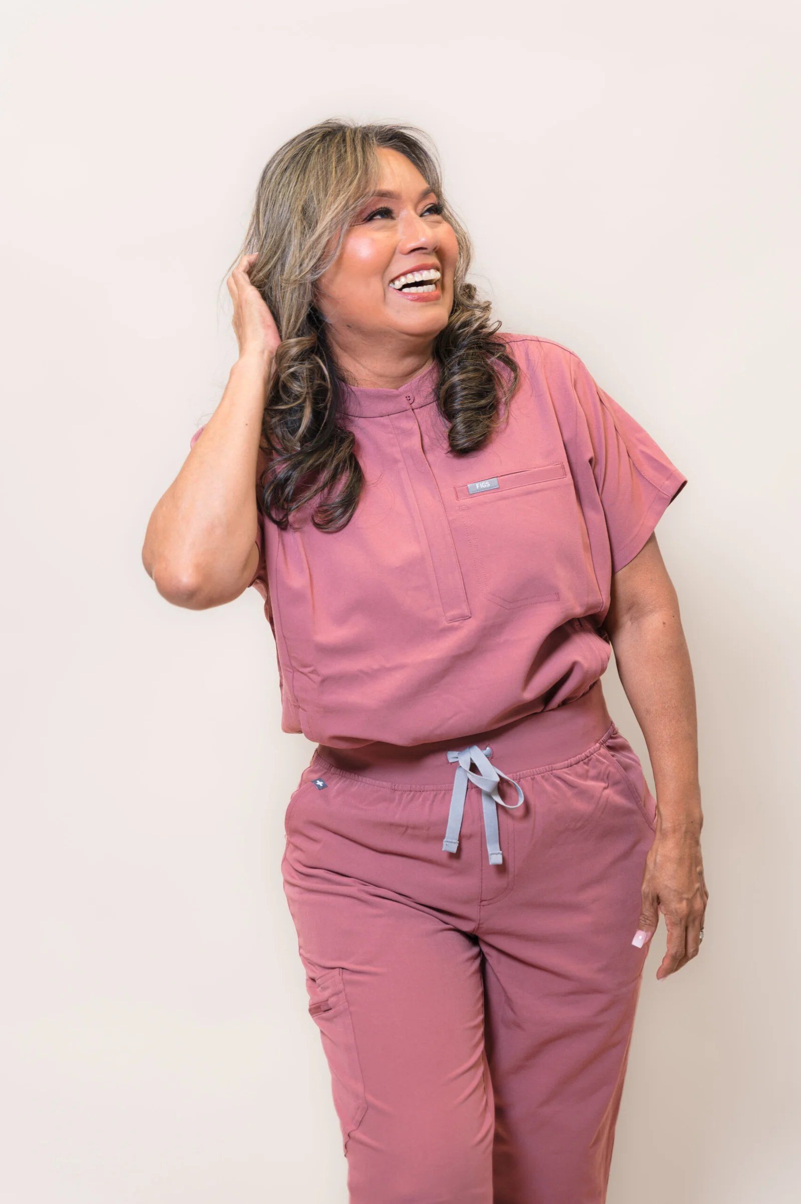 Glenda Reyes, skin care specialist